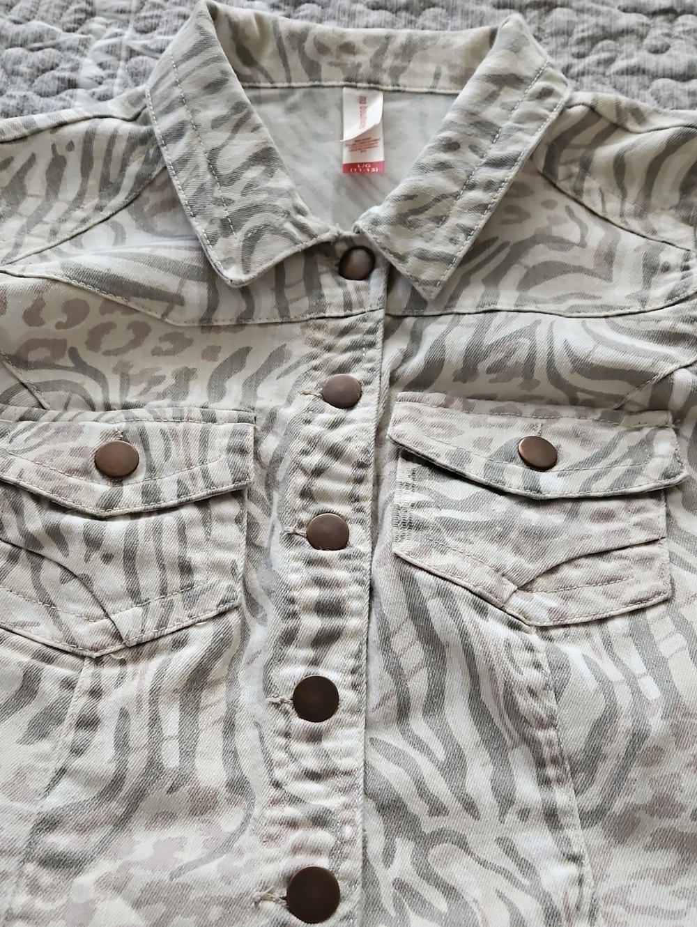 Denim Chopped Vest - Picture 9 of 12